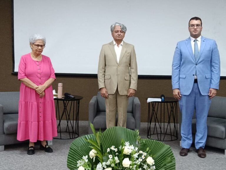 Leia mais sobre o artigo Regina Sousa participa do I Seminário Piauiense de Fortalecimento do Terceiro Setor