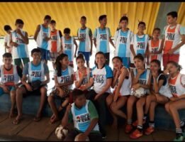 Escolinha de Futebol “Bola pra Vida”